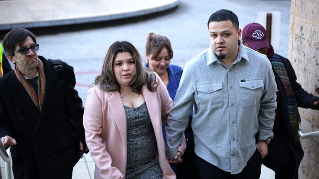 Kilmar Abrego Garcia Attends Federal Hearing As ICE Petitions Court To Re-Detain Him 