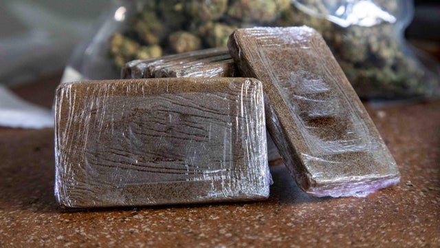 Sale of hashish and marijuana 