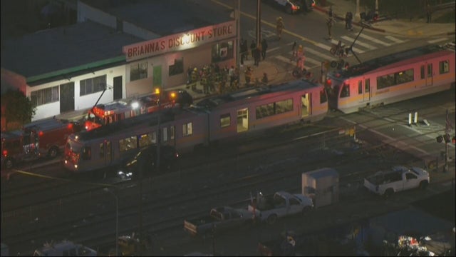 car-vs-train-crash-in-south-la.jpg 