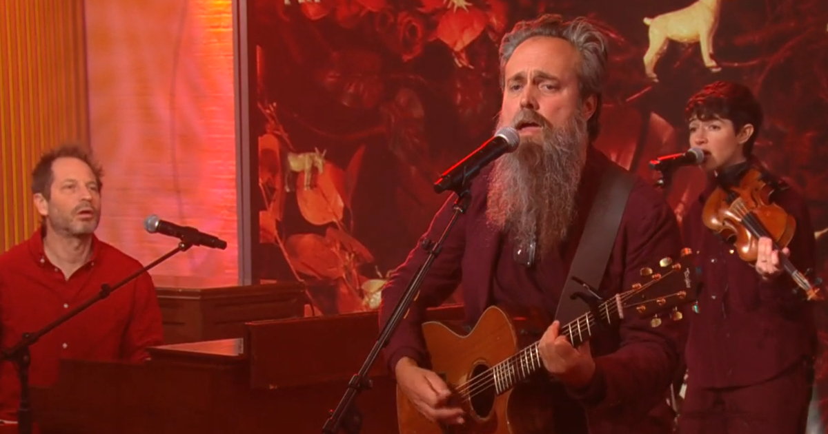 Saturday Sessions: Iron & Wine performs "Singing Saw"