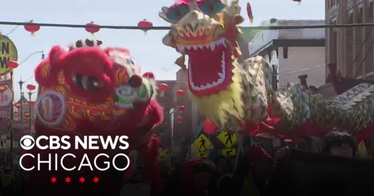 Lunar New Year celebrations continue with parade in Chinatown - CBS Chicago