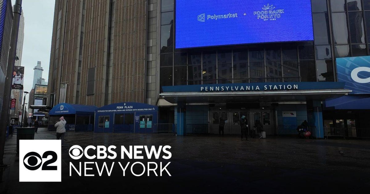 Police seek 3 men accused of setting sleeping homeless man on fire at ...
