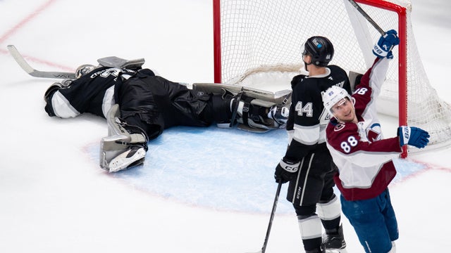 Colorado Avalanche v Los Angeles Kings 