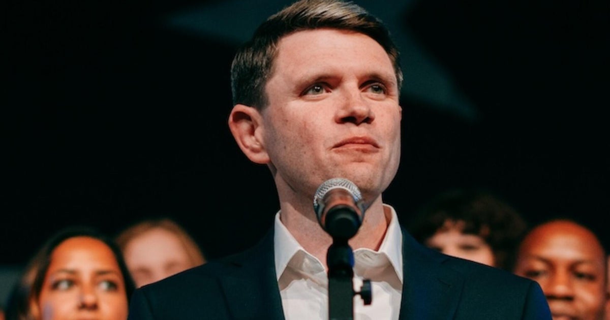 Democratic, Republican strategists react to first 2026 midterm primaries results