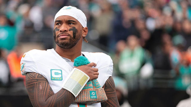 Miami Dolphins v New York Jets - NFL 2025 