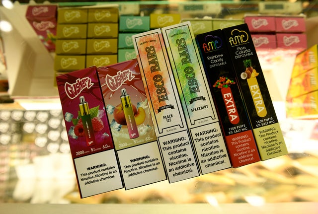 how much is elf bar vape For our undercover investigation, we sent under-18s onto the high street  with hidden cameras. Out of eight shops visited, five sold nicotine vapes  to our underage secret shoppers. In several cases, ID