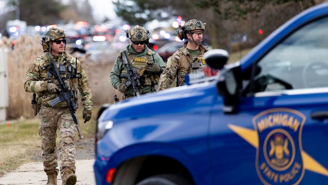 Suspect Dead in Apparent Attack on Temple Israel Synagogue in West Bloomfield, Michigan 