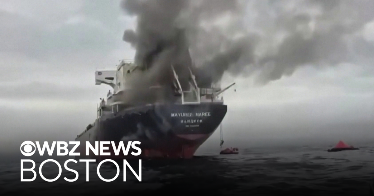 Iran continues to target oil tankers in Strait of Hormuz - CBS Boston