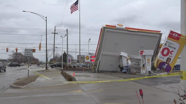 Gas station awning collapses in Sterling Heights amid high winds 
