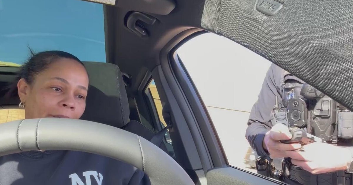 Viral Hurst traffic stop video raises new questions about force used by ...