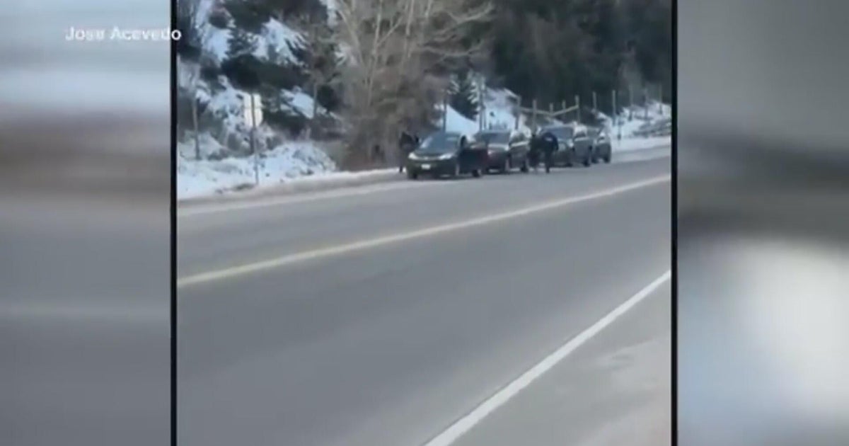 Colorado tow truck driver says he faces backlash for refusing to tow vehicles of ICE detainees