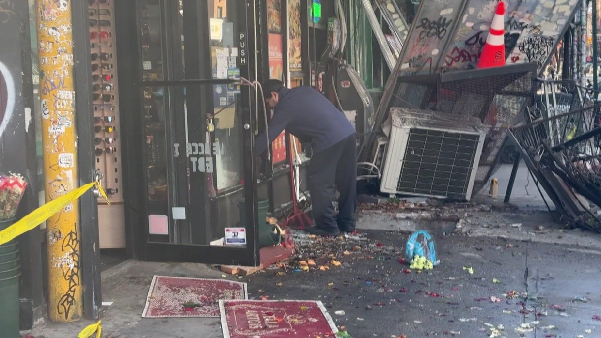 Video shows taxi driver strike 2 pedestrians, crash into Lower East ...