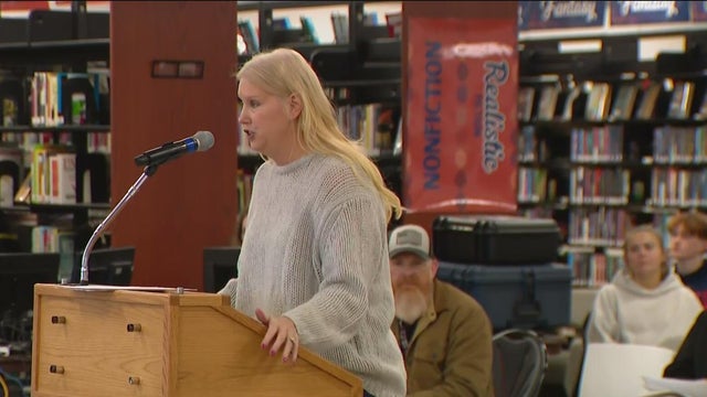 Parents against high school teacher Libertyville 