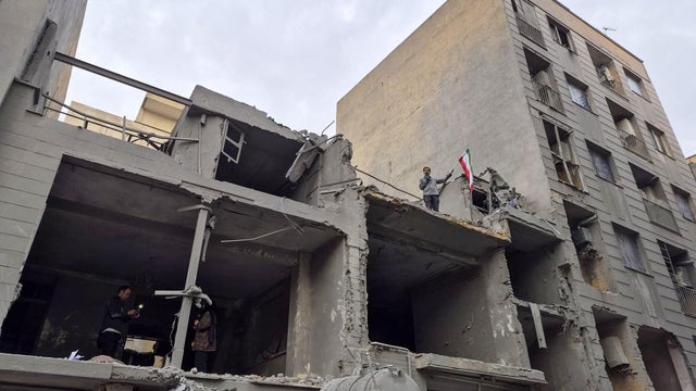 US-Israel strikes cause major damage in Tehran 