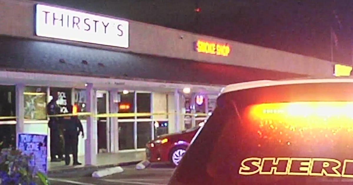 Man injured in Pembroke Park bar shooting