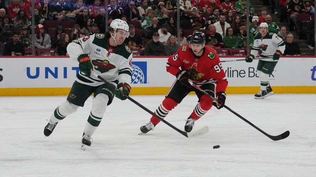 Wild Blackhawks Hockey 