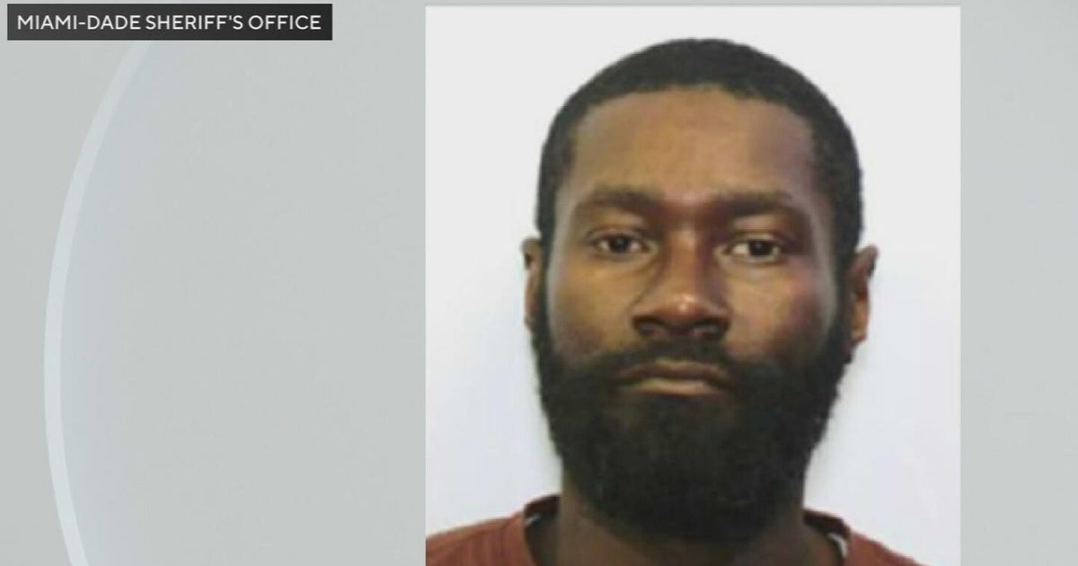 Miami-Dade Sheriff’s Office searching for “armed and dangerous” man after shooting of county employee