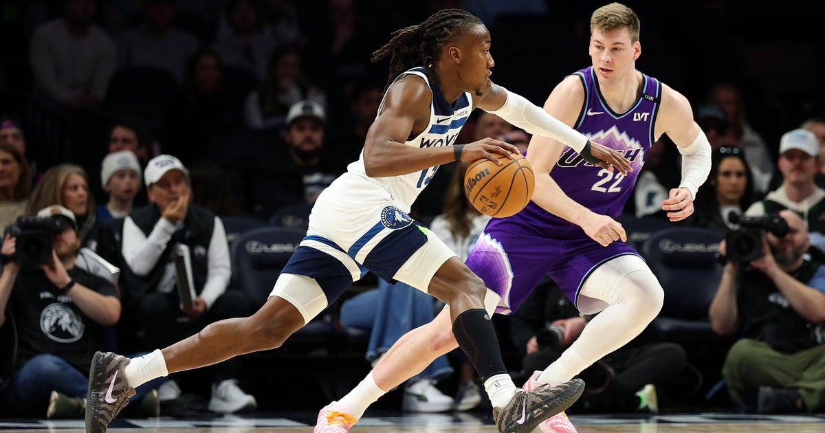 Dosunmu sparks Timberwolves' 147-111 rout of Jazz as Edwards remains out