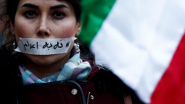 TOPSHOT-FRANCE-IRAN-POLITICS-DEMO 