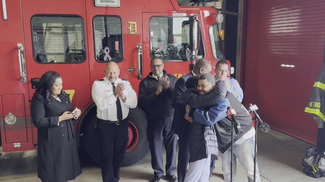 Detroit man honored for saving his neighbor from house fire 