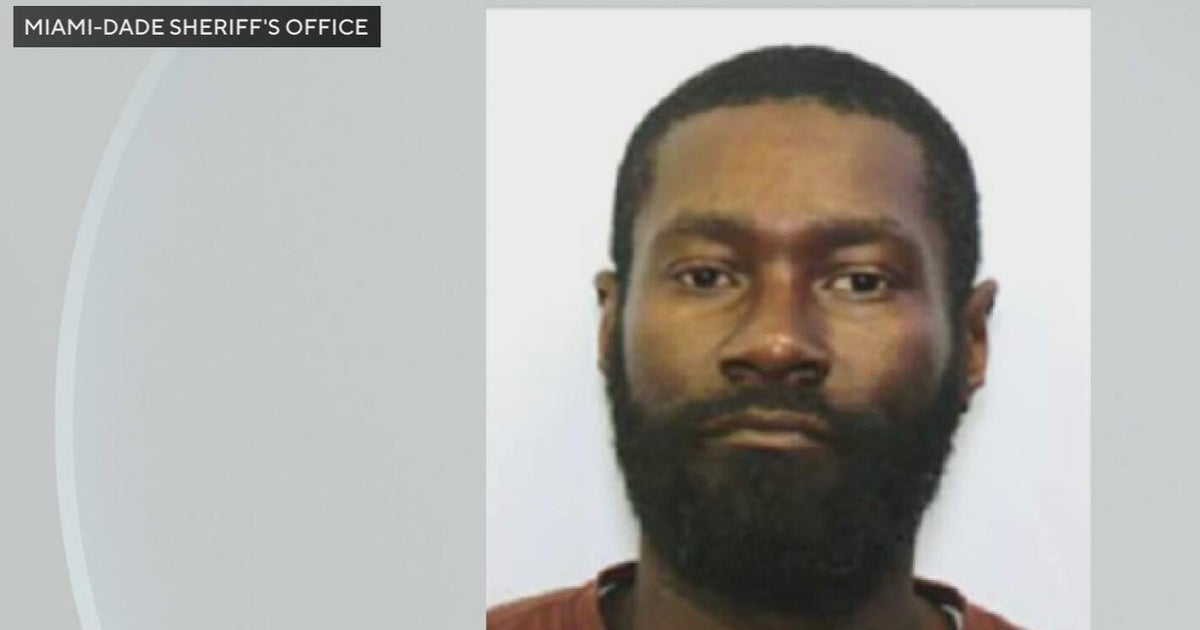 Miami-Dade police searching for man considered armed and dangerous