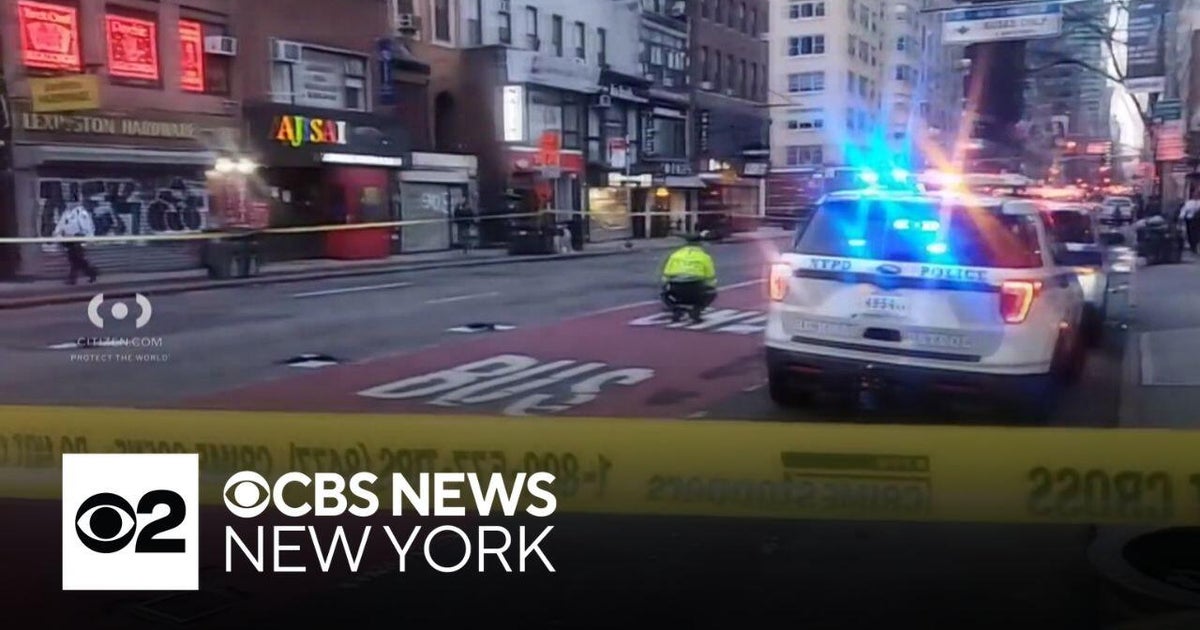 NYPD search for driver in fatal Manhattan hit-and-run - CBS New York