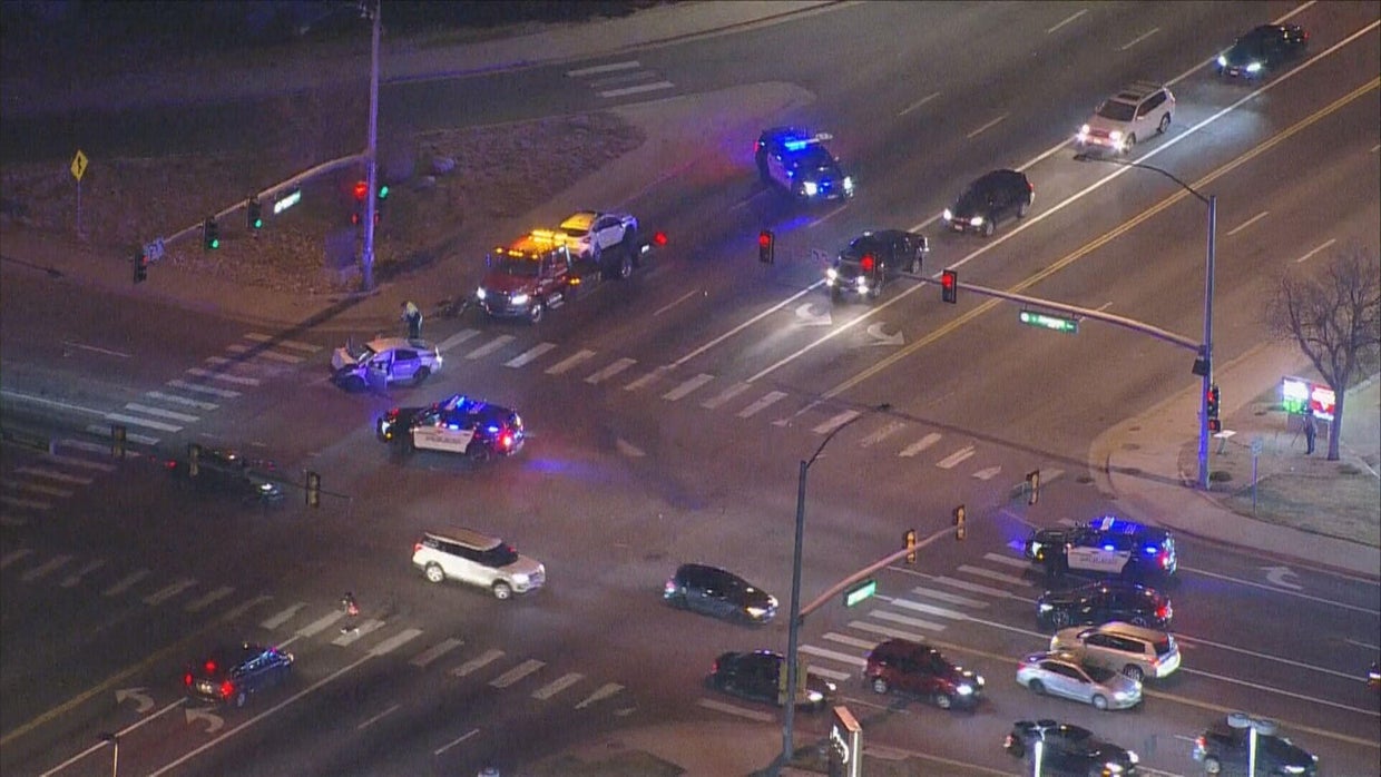 Aurora police investigate crash, arrest driver after failed traffic ...