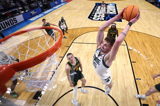 North Dakota State v Michigan State 