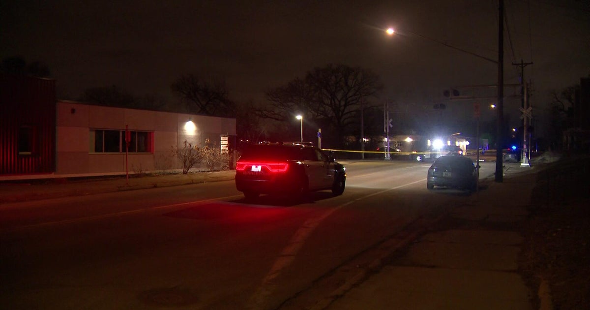 Minneapolis police searching for driver who seriously injured woman in hit-and-run