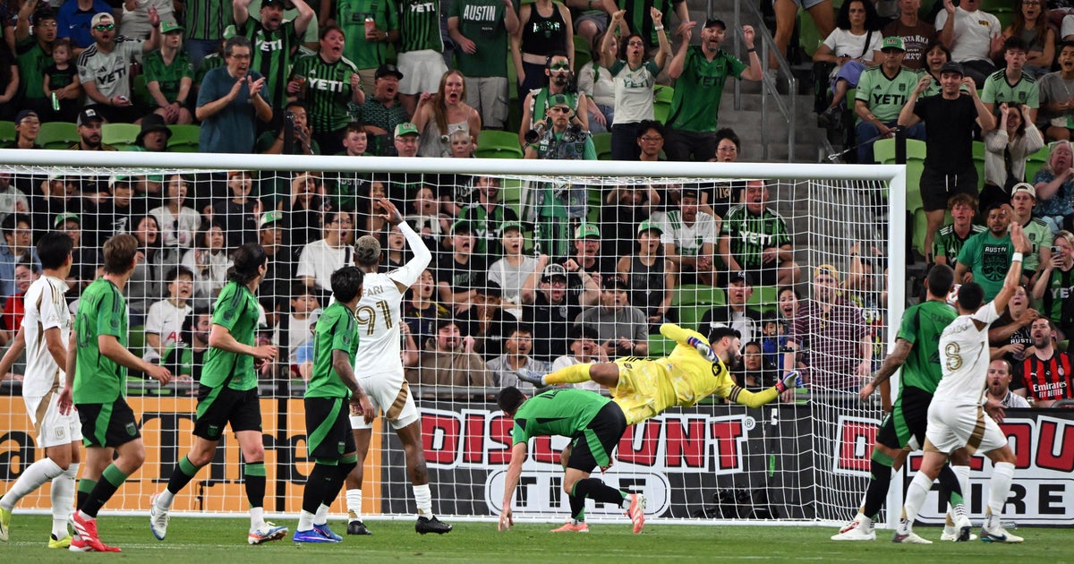 LAFC's Hugo Lloris posts record 5th straight shutout to begin season in scoreless draw with Austin