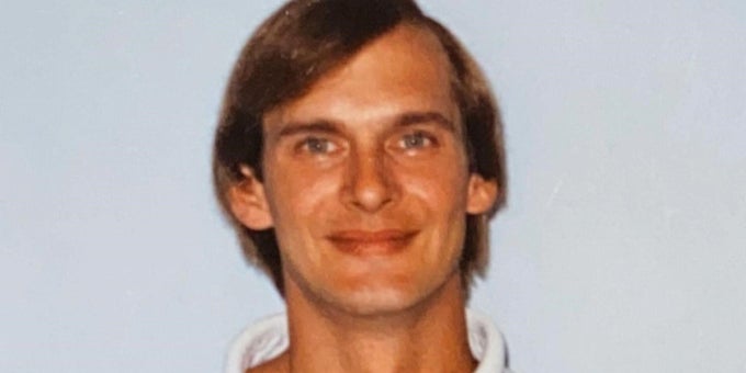 Murdered Minnesota man was rolled up in a rug & dumped in the woods. Why was no one looking for Gary Herbst? 