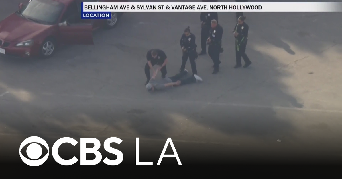 Suspect arrested after high-speed chase through San Fernando Valley ...