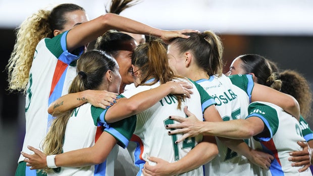 Orlando Pride v Denver Summit FC 