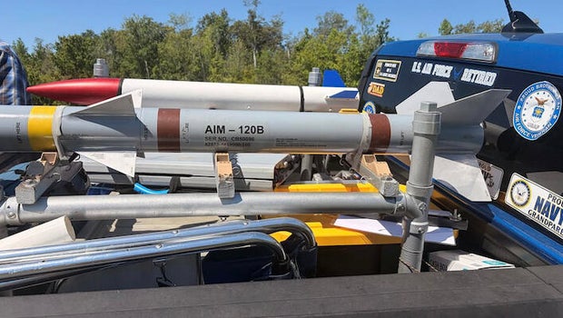 cbsmiami-missiles-on-truck-2.jpg 