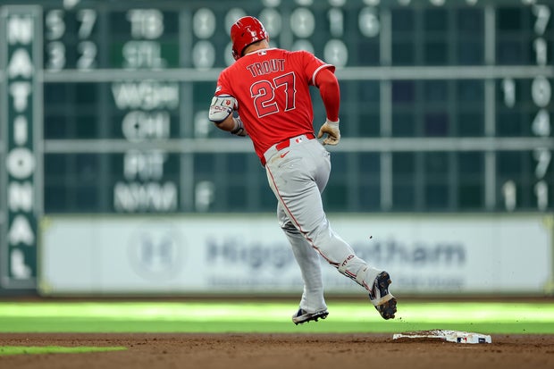 Los Angeles Angels v Houston Astros 