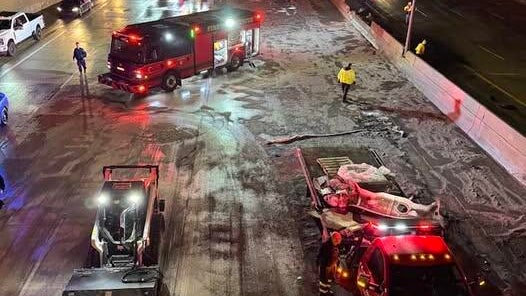 Crash causes fuel spill on I-696 Oakland County 