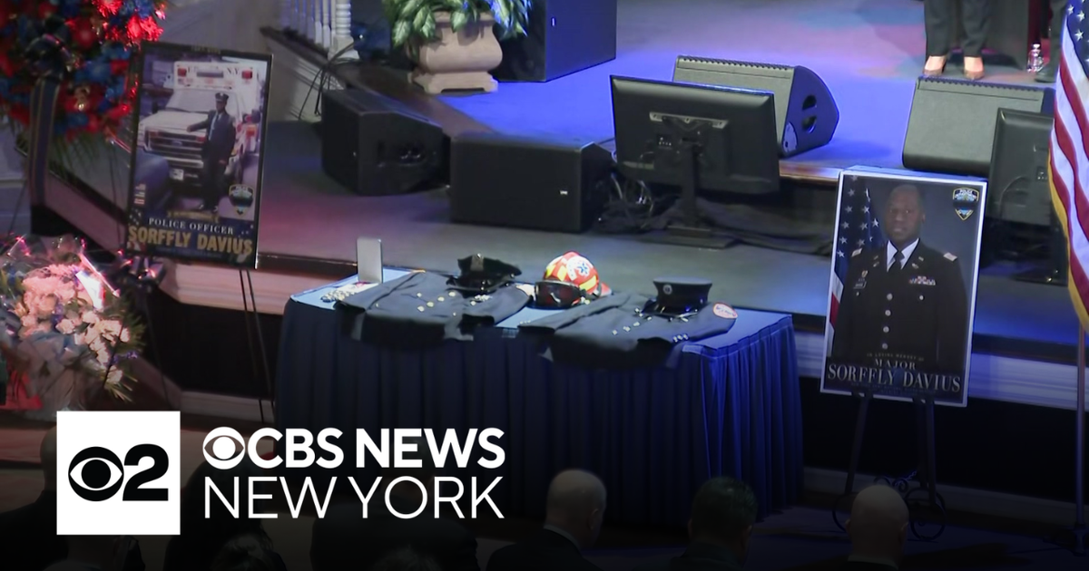 Family, friends mourn loss of NYPD officer and national guard member ...