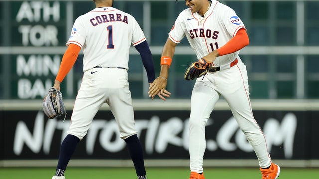 Los Angeles Angels v Houston Astros 