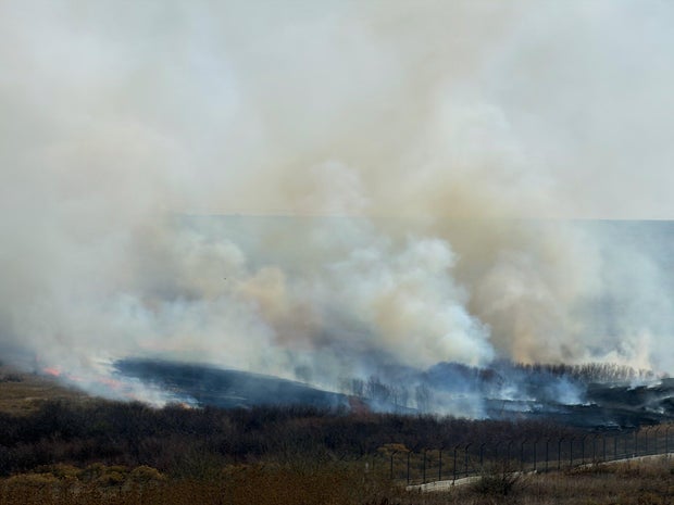 buckley-brush-fire-4-aurora-fire-rescue-tweet.jpg