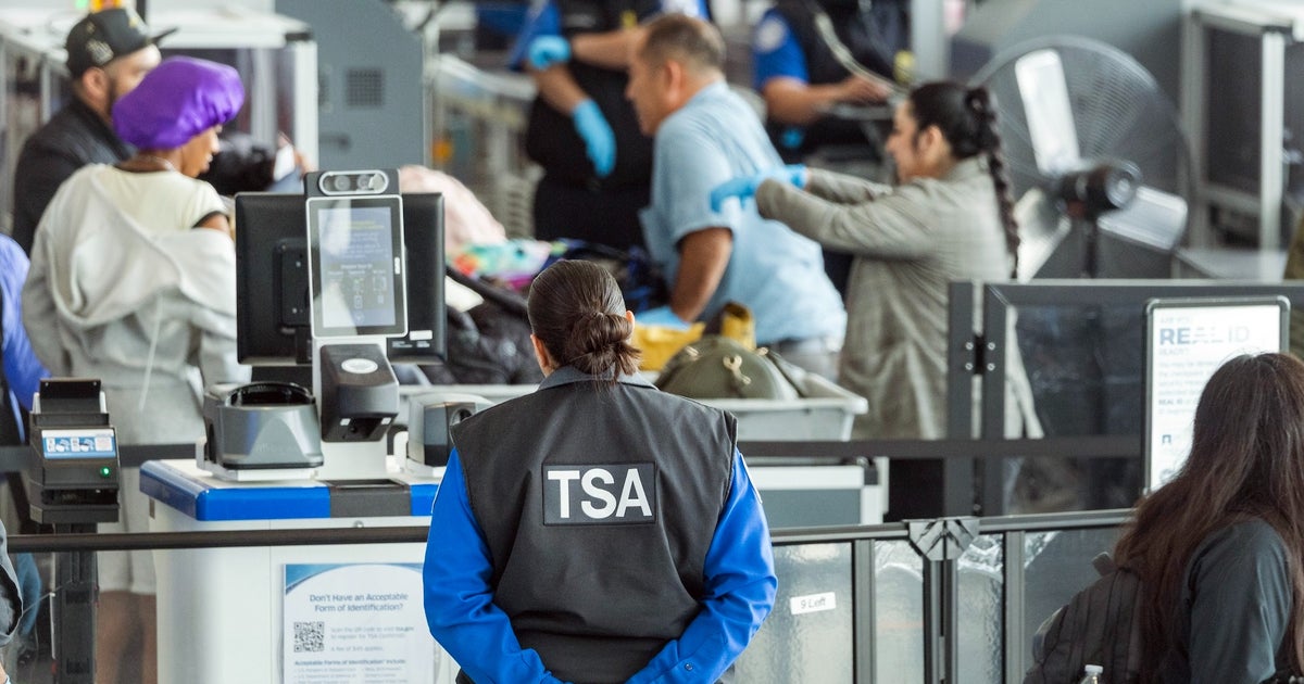 TSA agents could get paid this week despite lawmakers going on vacation
