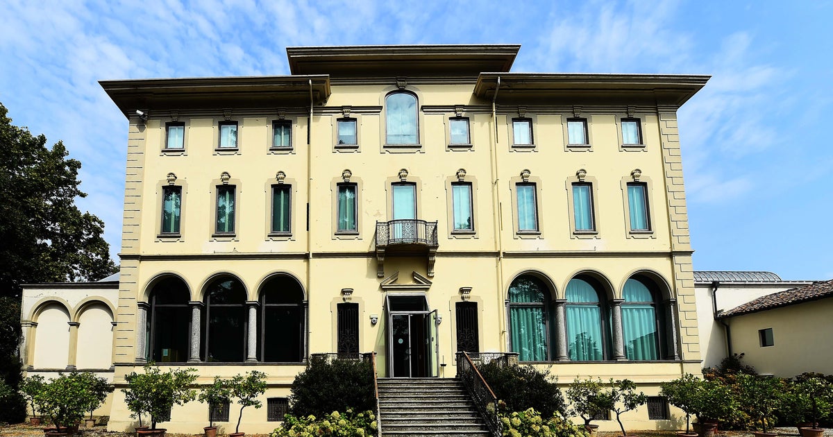 Thieves grab paintings by 3 masters from Italian museum in under 3 minutes