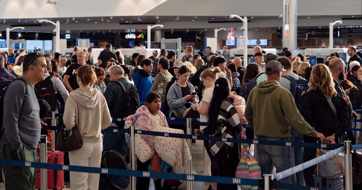 Travel issues continue at airports as House rejects Senate deal that could end partial shutdown