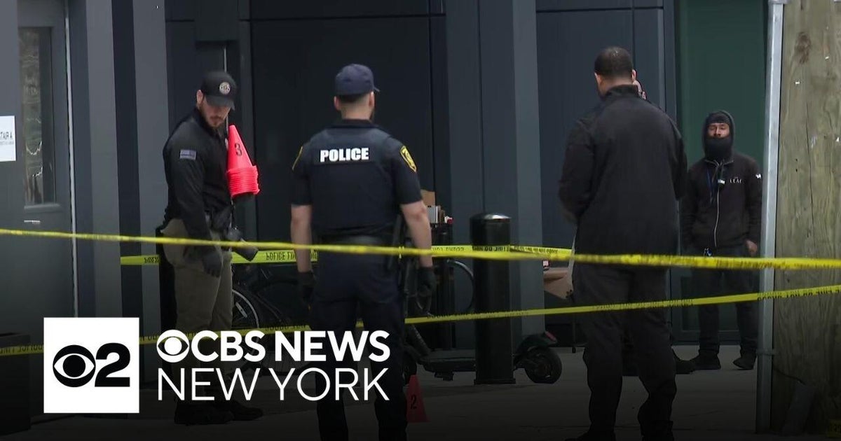 Man stabbed in the leg inside New Rochelle luxury apartment building ...