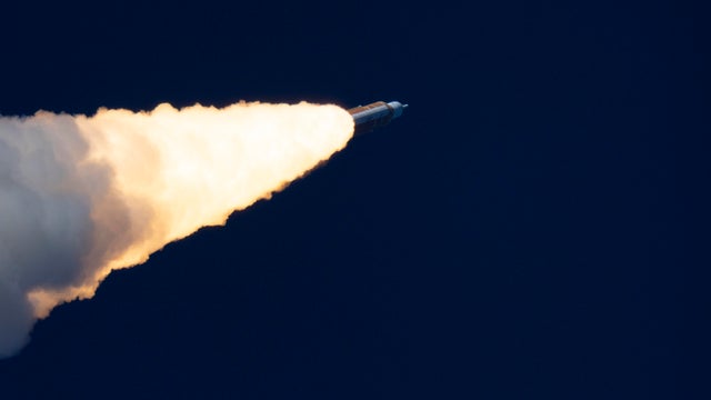 Artemis II Launches Manned Test Flight Around The Moon 