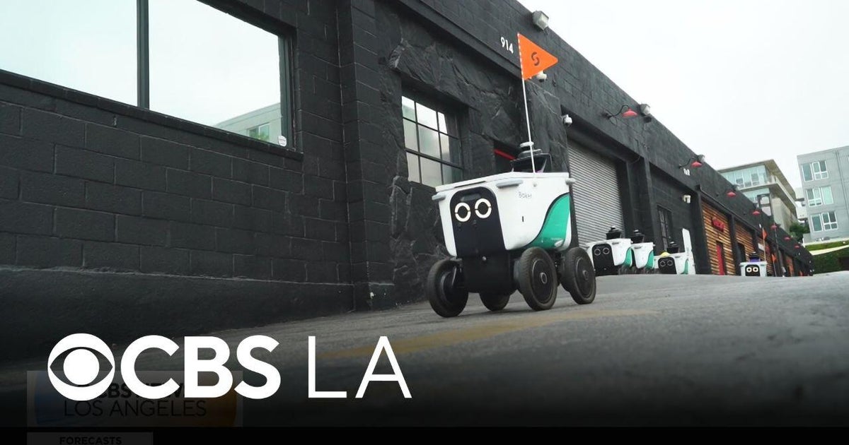 How robots are transforming the food delivery industry - CBS Los Angeles