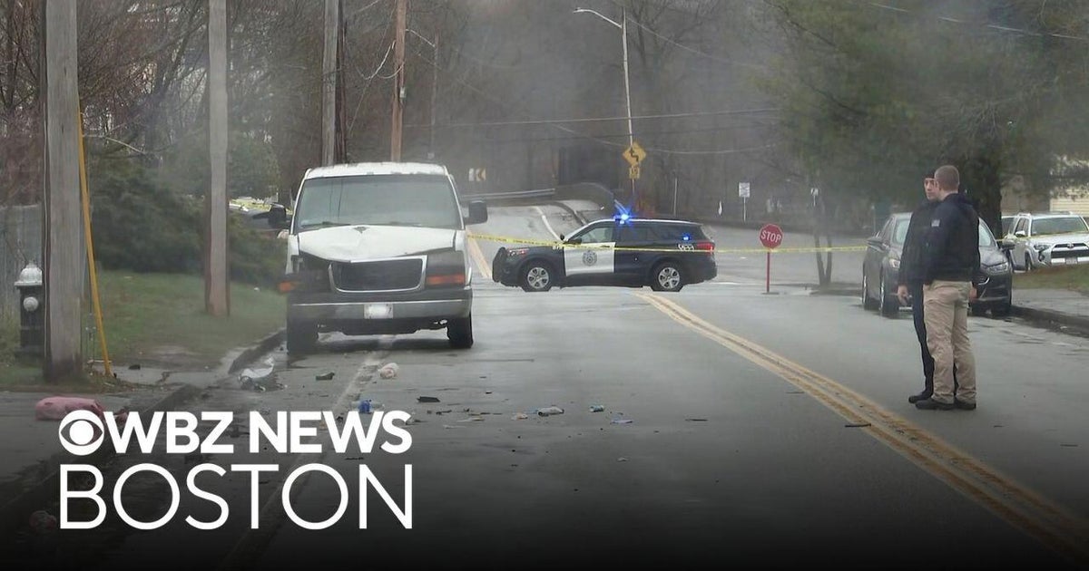 One dead in van crash in Brockton, Massachusetts - CBS Boston