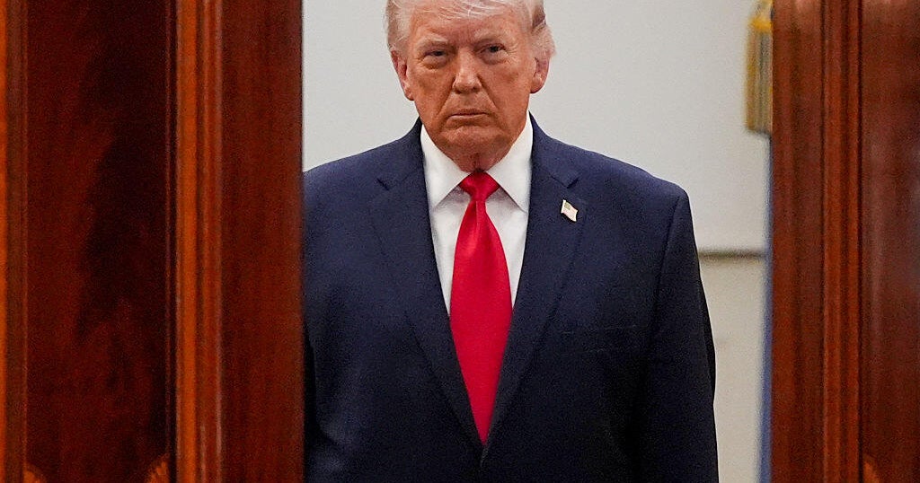 Trump sends mixed messages on securing the Strait of Hormuz