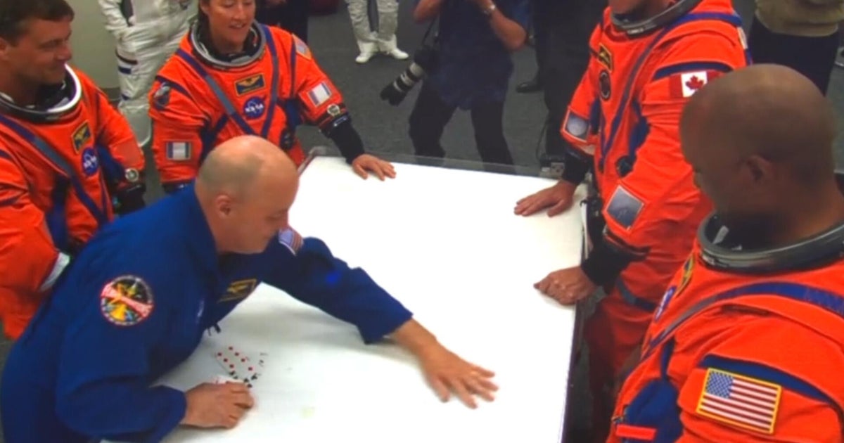 Why the Artemis II crew played cards right before launch