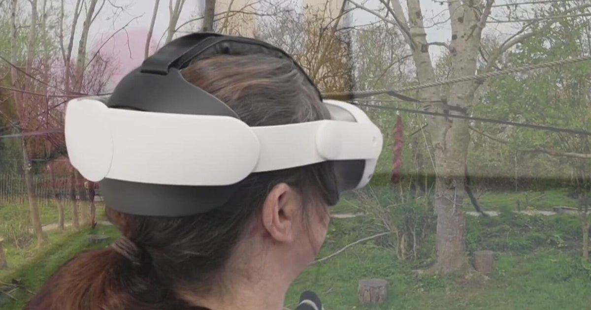 Hospitals test VR headsets to ease patient stress and anxiety - CBS Texas