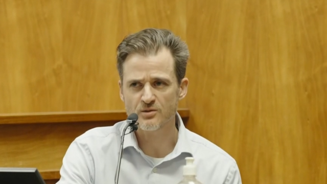 Maui doctor accused of trying to murder wife takes stand, claims self-defense 